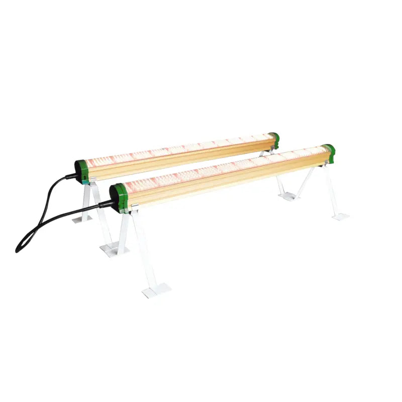 Growers Choice AG120 red enhanced under canopy light multi fixtures view