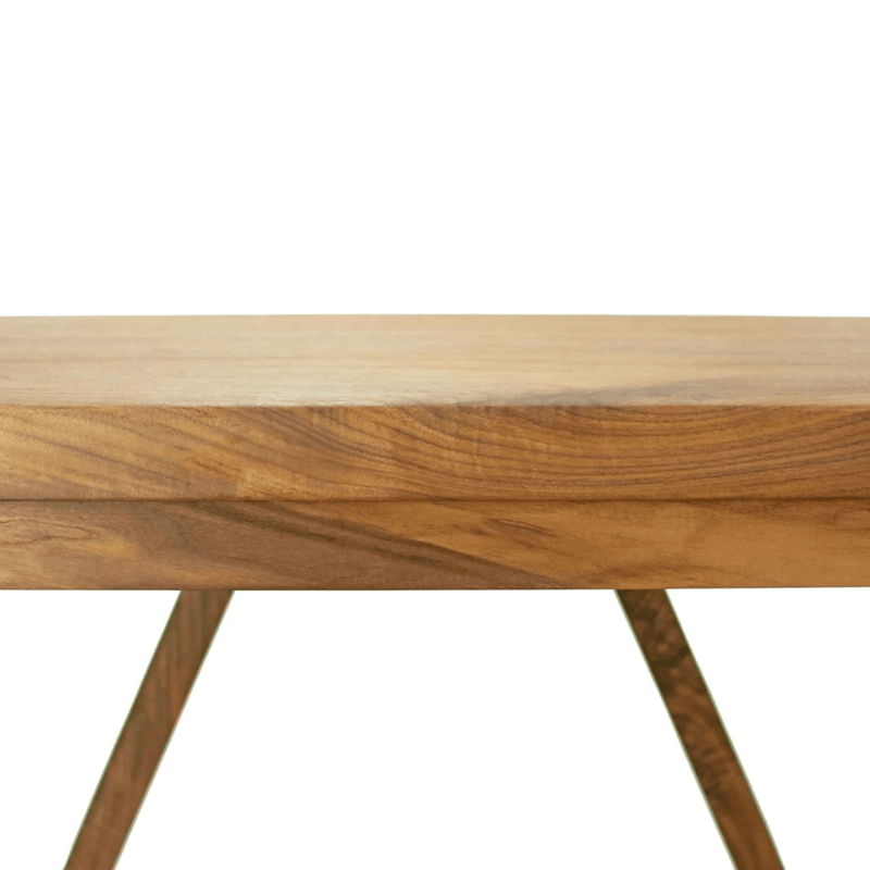 close up of the middle of the lee display farmhouse entry table